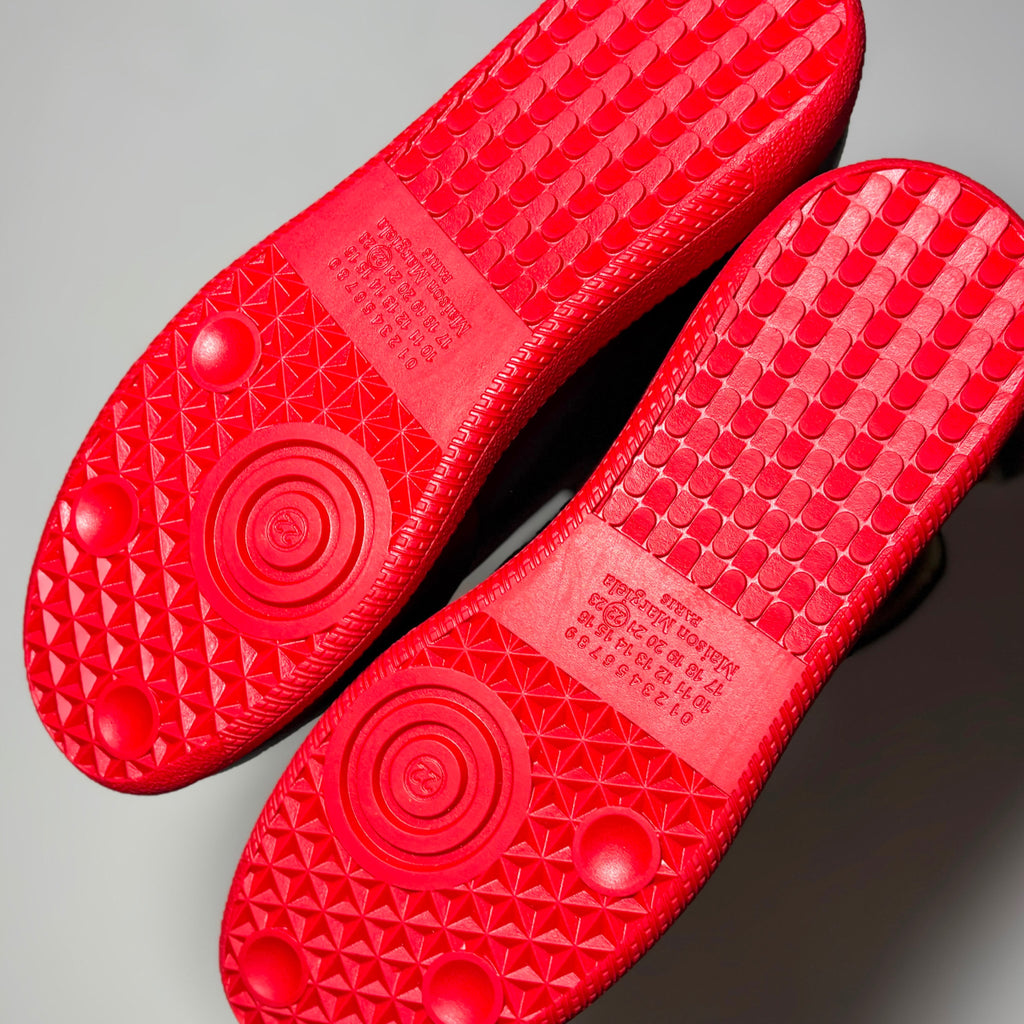 Maison Margiela 6 Future Black & Red