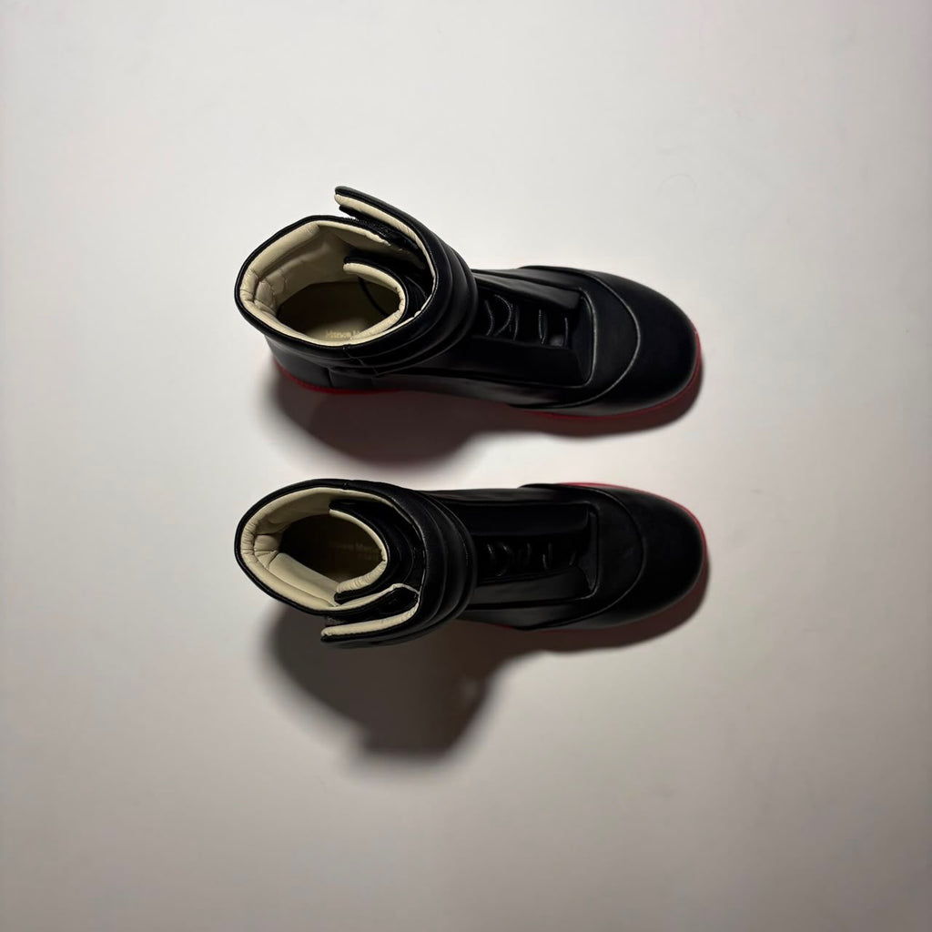 Maison Margiela 6 Future Black & Red